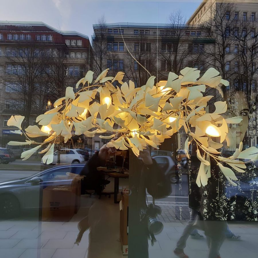 Bustling Ceramic Ginkgo Leaf Chandelier-MEET LIGHTING