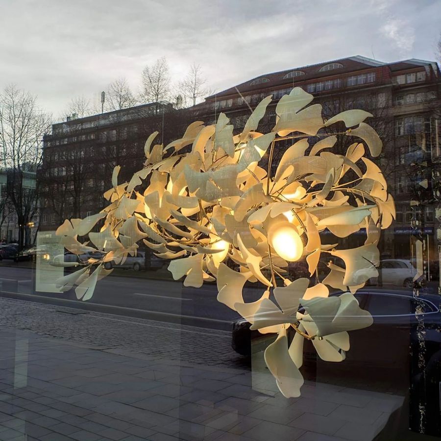 Bustling Ceramic Ginkgo Leaf Chandelier-MEET LIGHTING