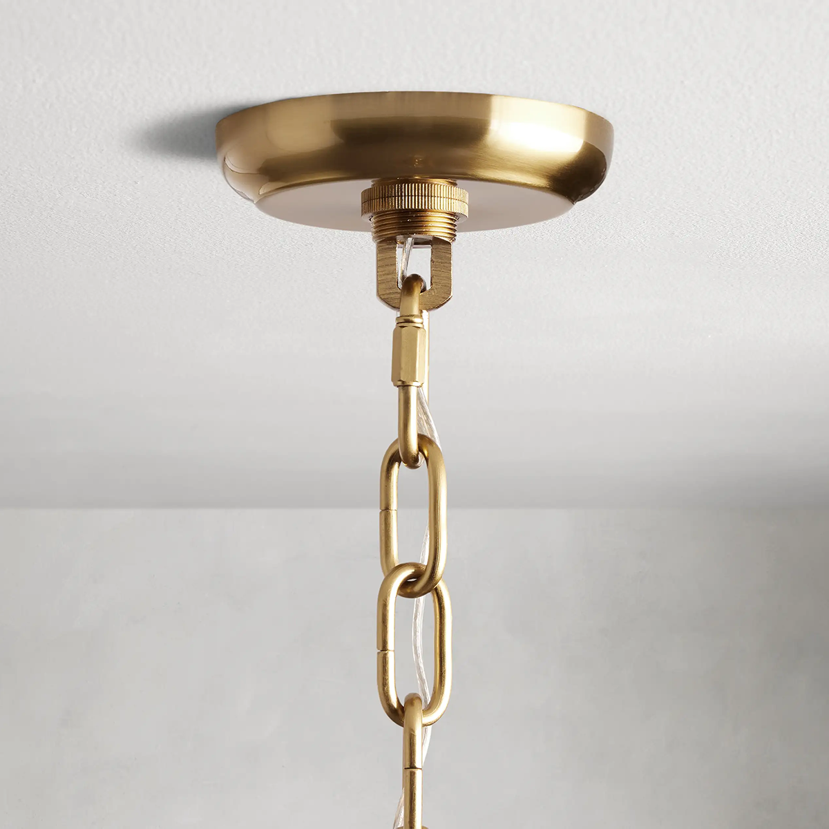 Modern Amaya Round Chandelier-Momo Lighting