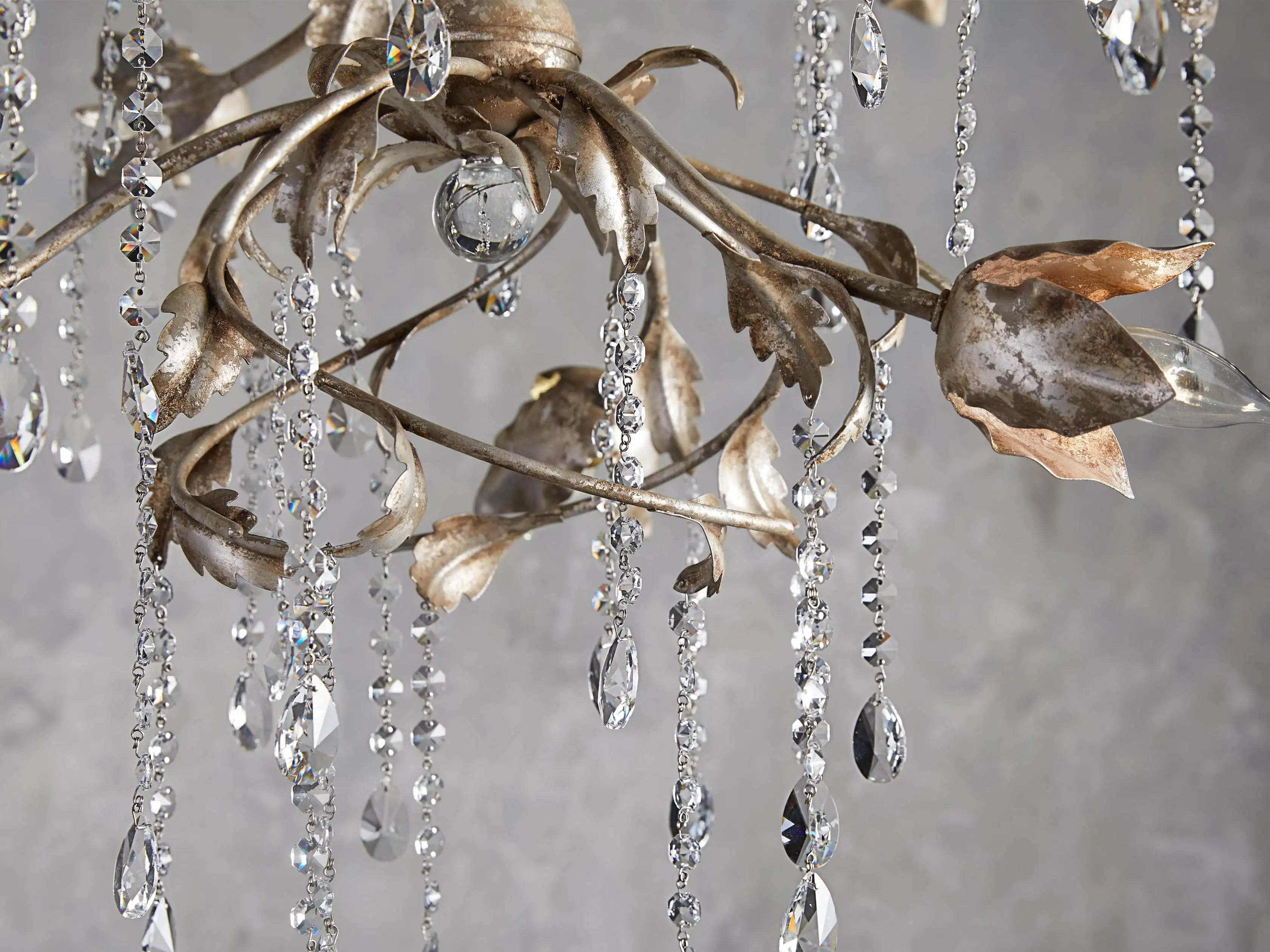 Viticcio Round Silver Chandelier-Momo Lighting
