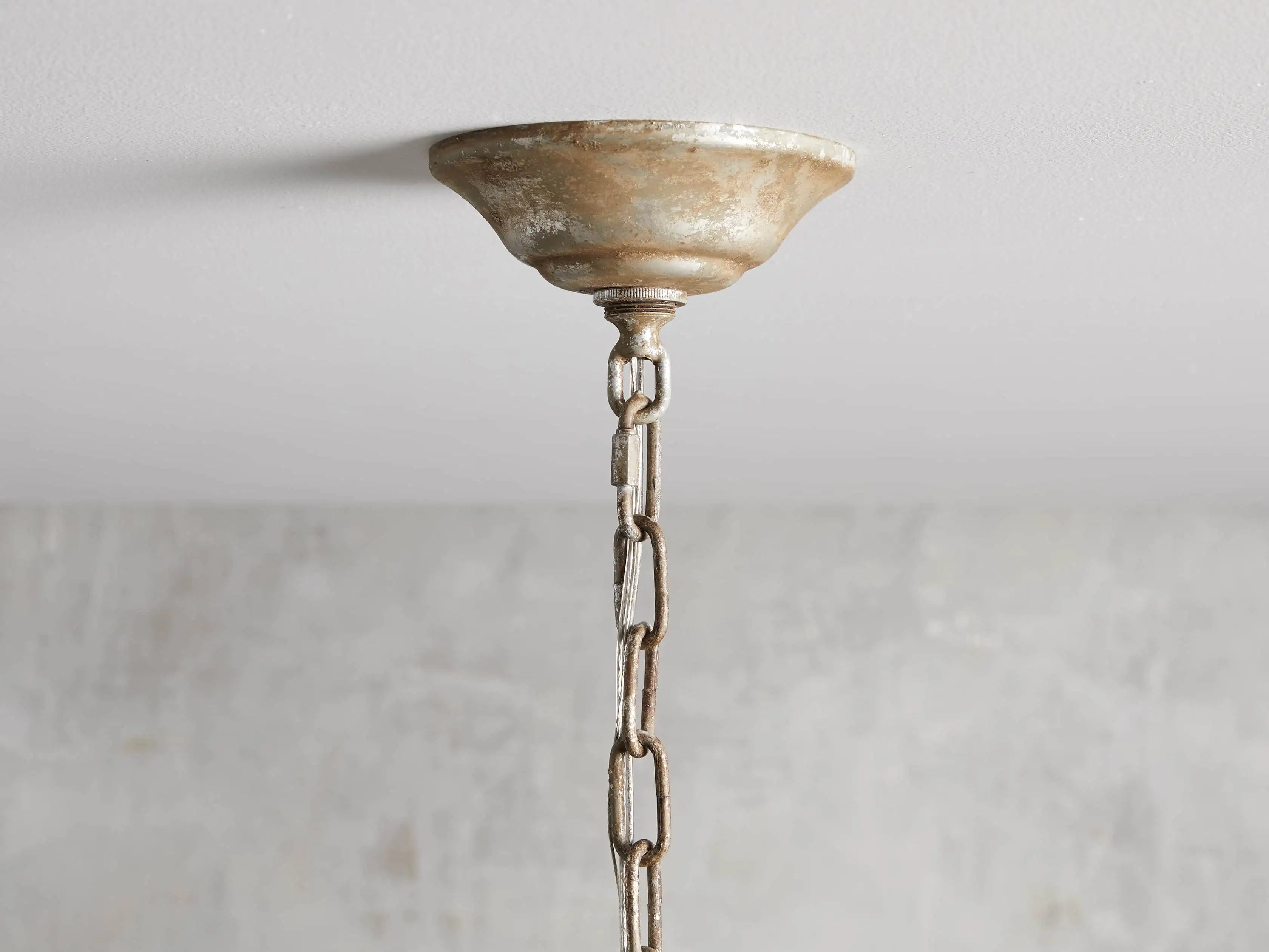 Viticcio Round Silver Chandelier-Momo Lighting