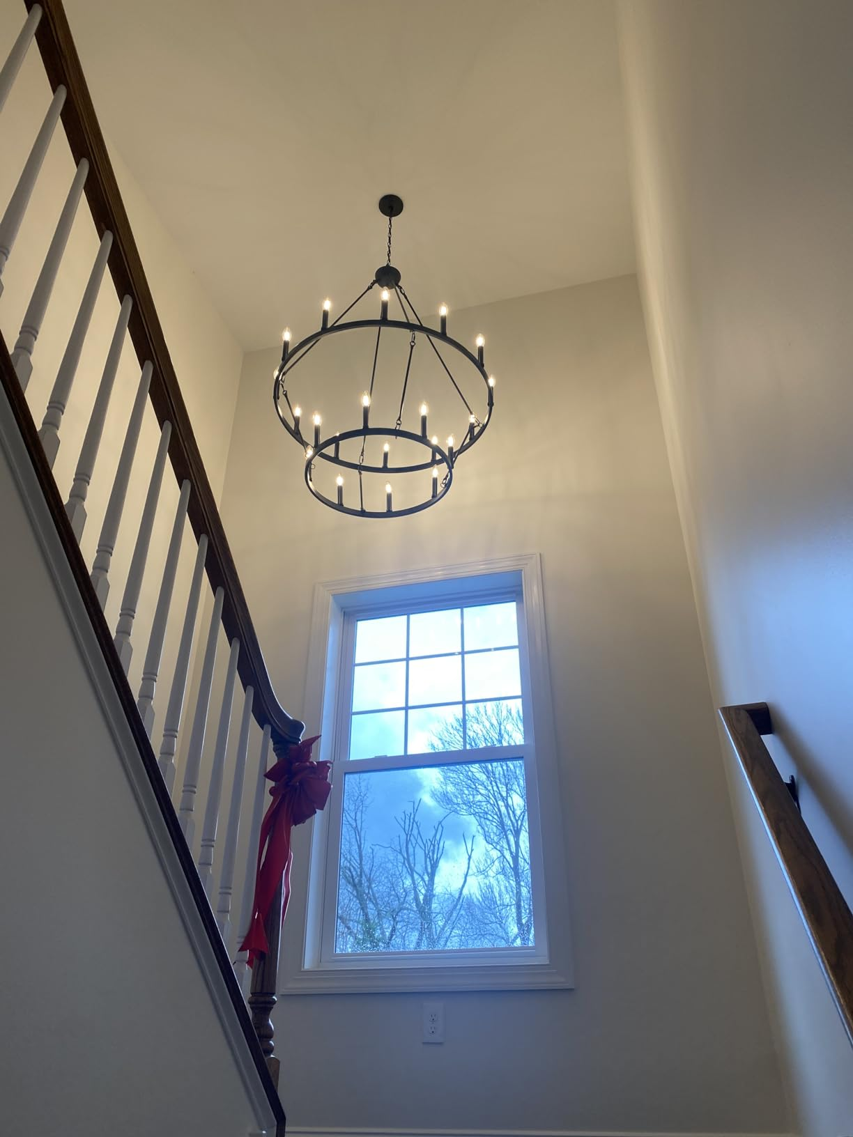 Camine Vintage Candelabra Round Chandelier 73"