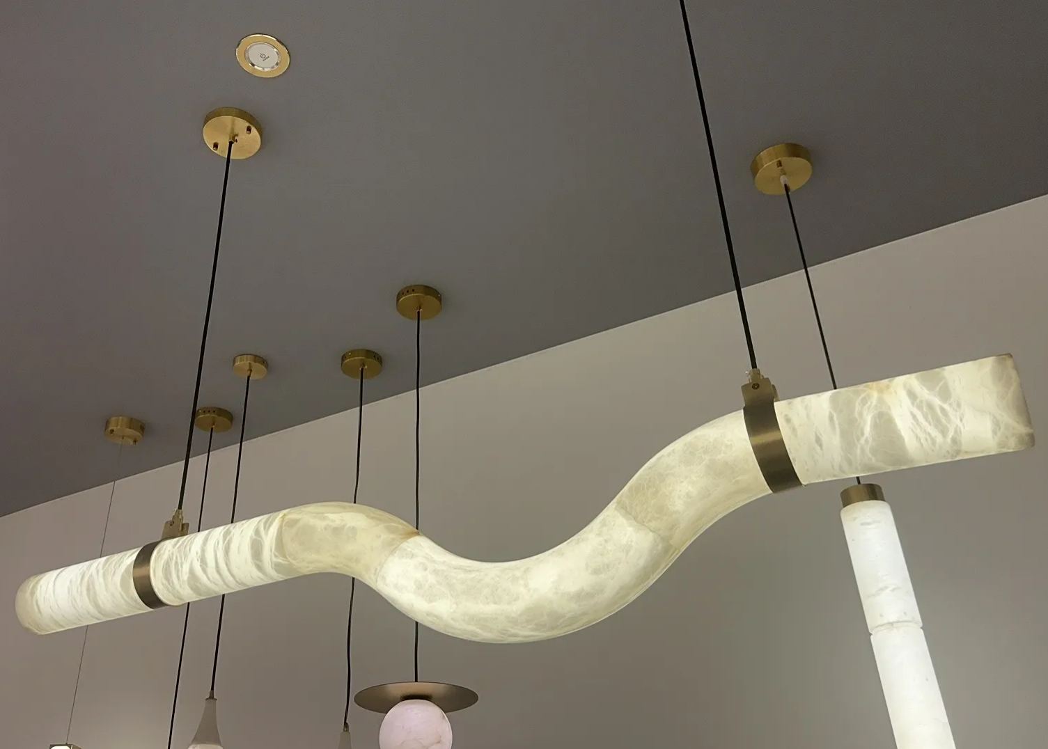 Simplicity Alabaster Linear Chandelier-MEET LIGHTING