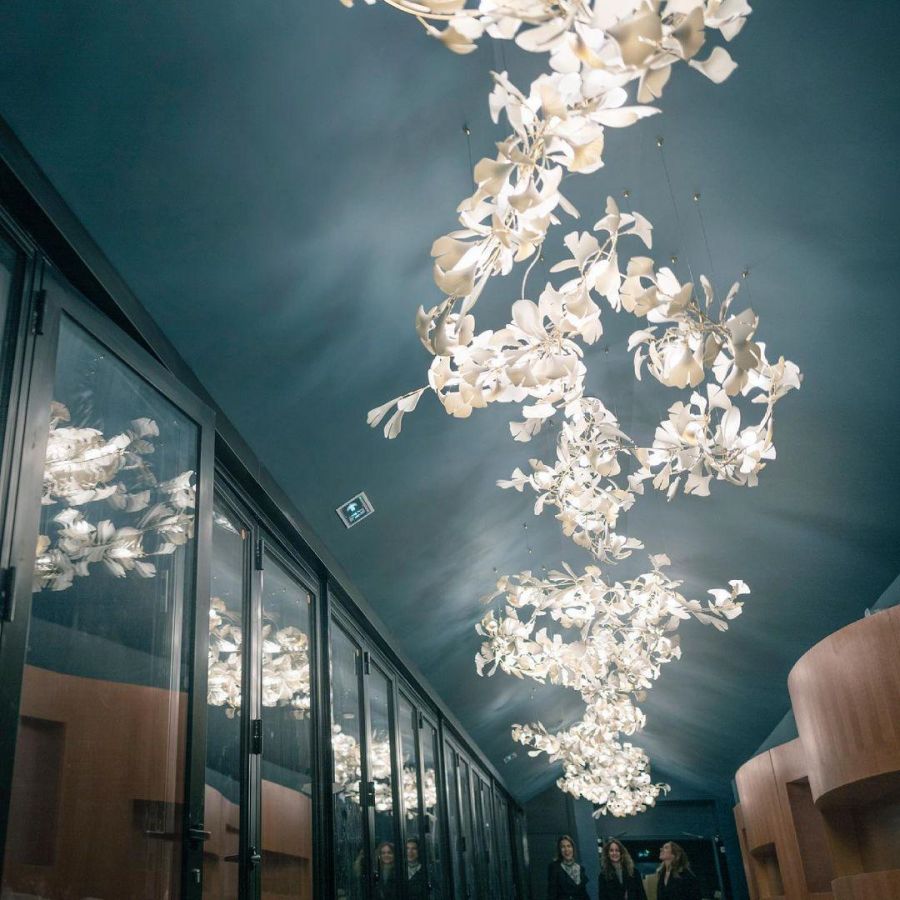 Bustling Ceramic Ginkgo Leaf Chandelier-MEET LIGHTING