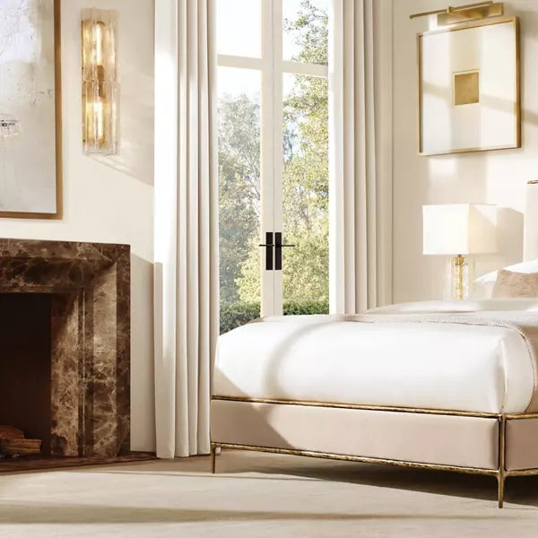 Lattic Clear Glass Grand Wall Sconce