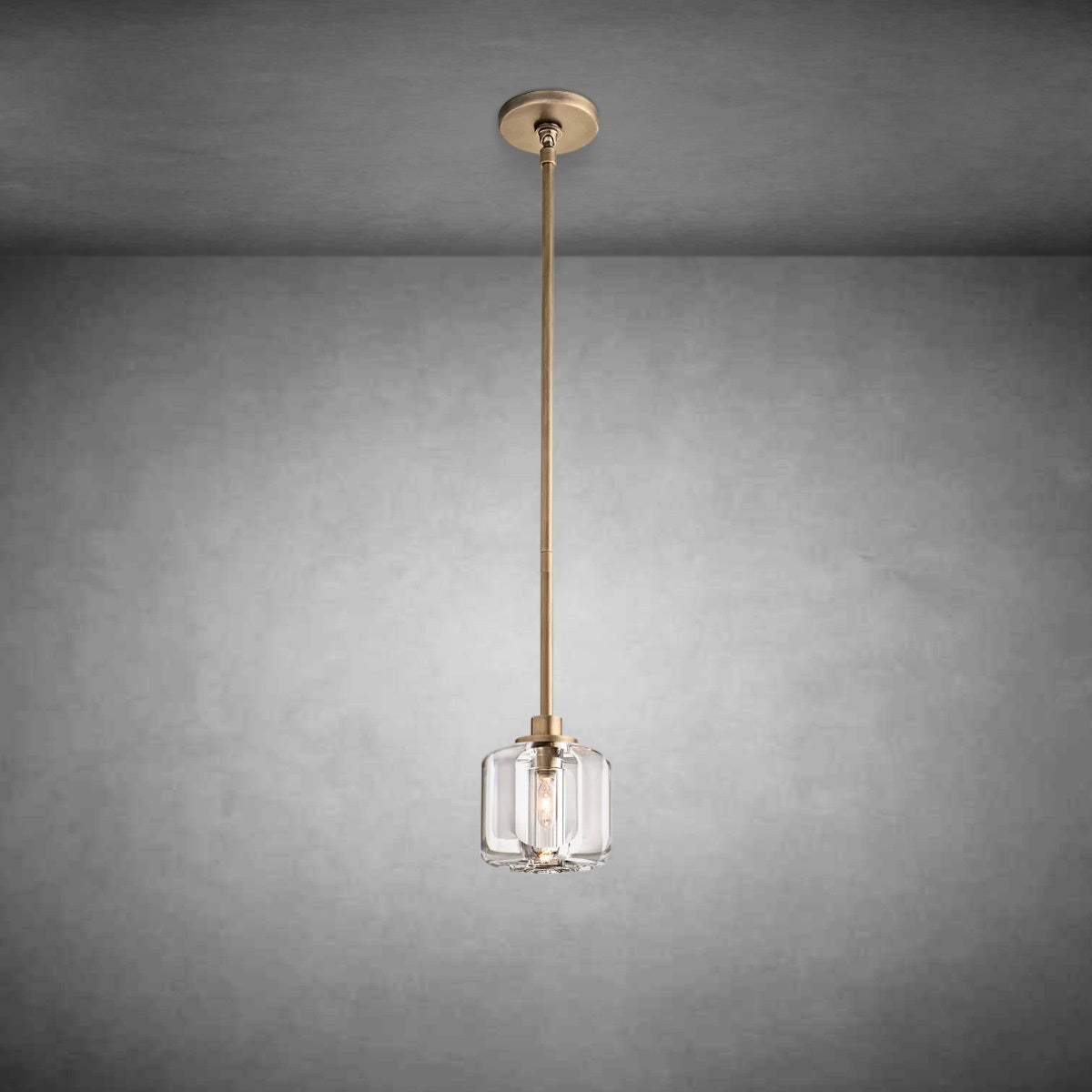 Domaret Pendant