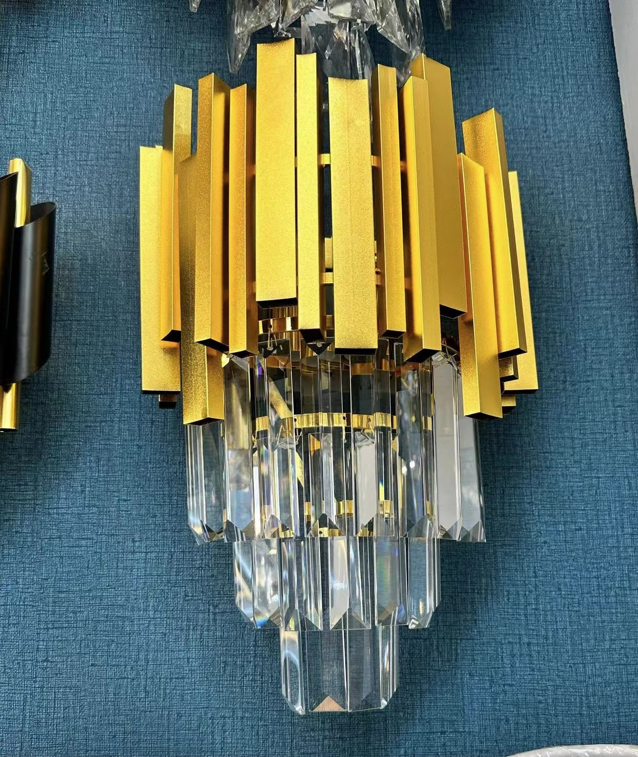 Gold/Silver Round Modern Tiered Metal Crystal Chandelier-MEET LIGHTING